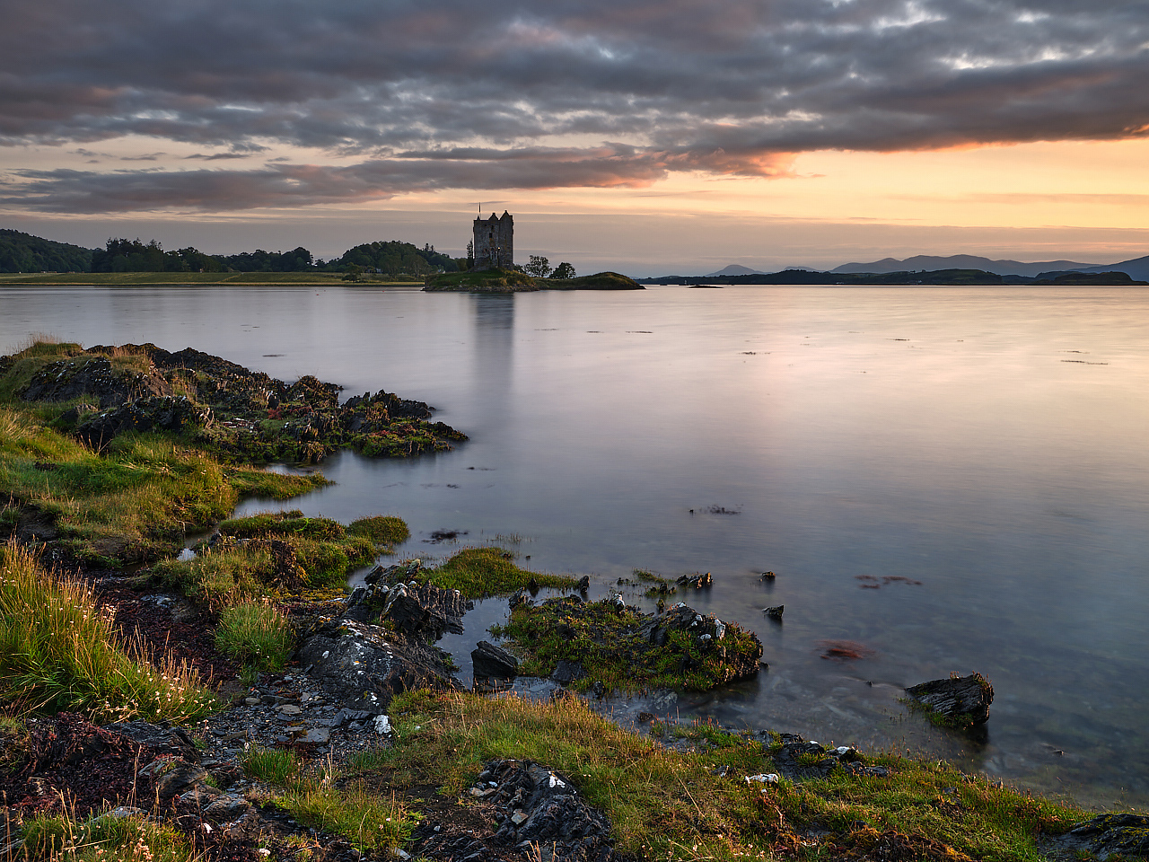 Castle Stalker, Dusk.