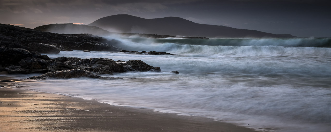 Winter Waves Traigh Lar