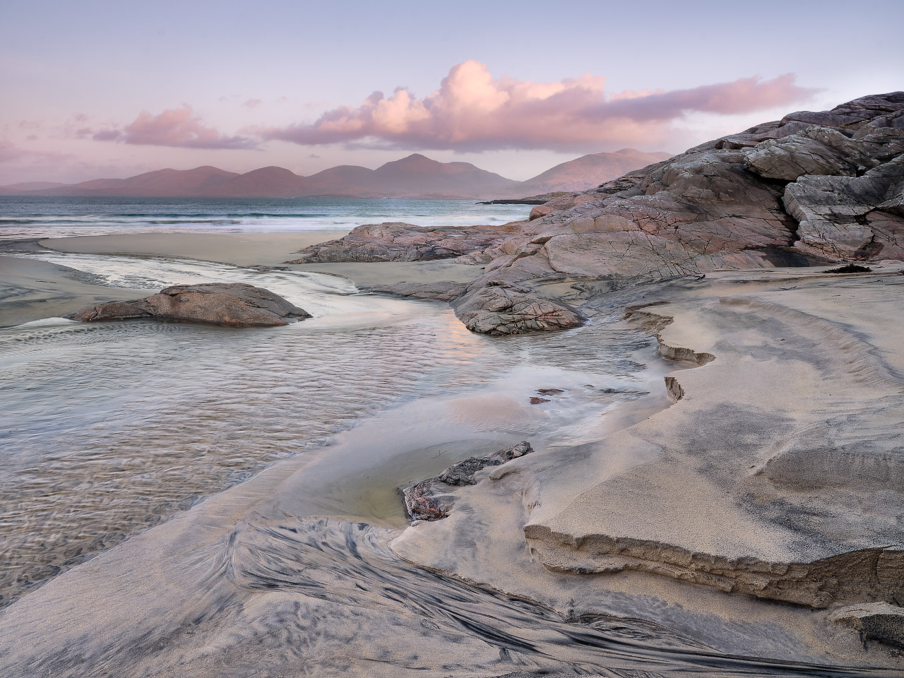 Pinks - Traigh Rosamol.